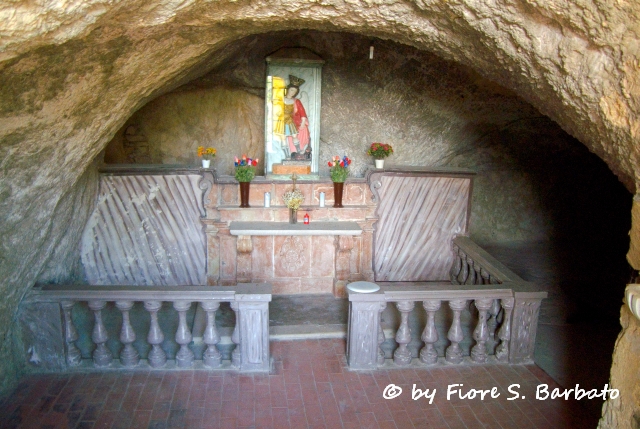 Grotta di San. Michele Arcangelo | Sistema Irpinia